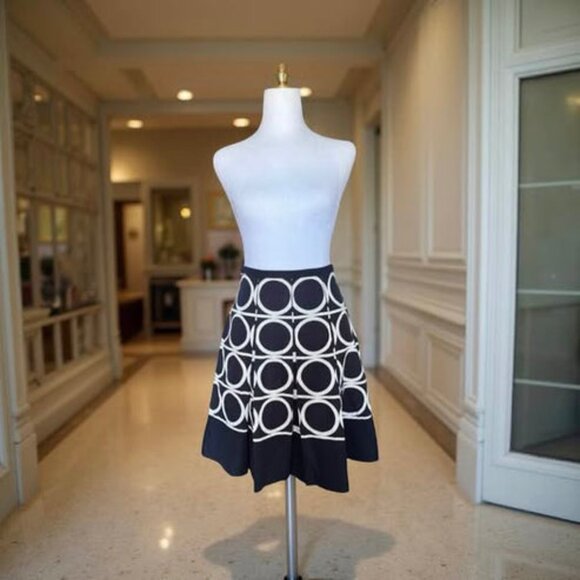 MIDNIGHT BLUE PLEATED SKIRT - Picture 1 of 4